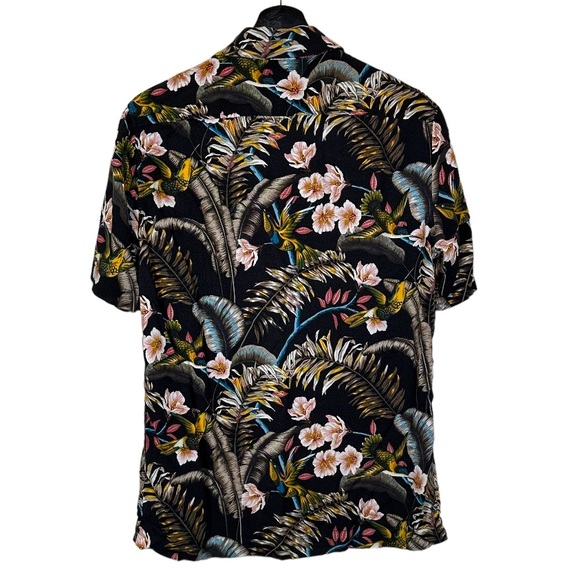H&M Black Floral Hummingbird Short Sleeve Cuban Camp Collar Button Up Shirt - Picture 2 of 4